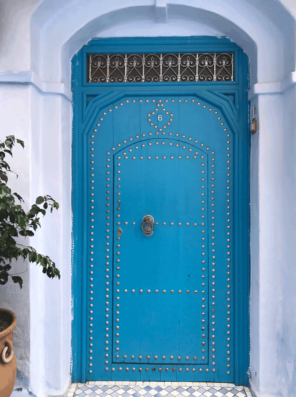 Chefchaouen-Morocco-image-blue-door-home.png