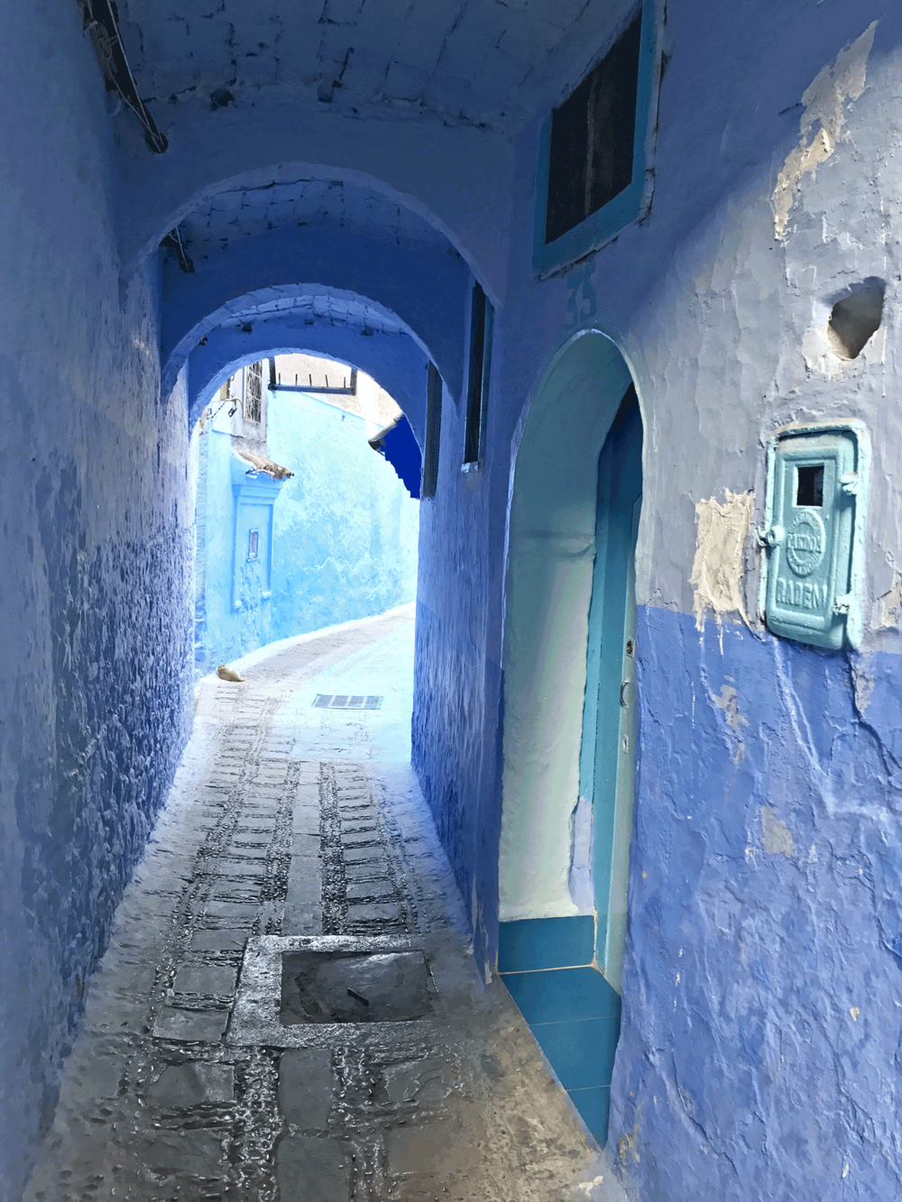 Chefchaouen-Morocco-image-blue-alley2.png